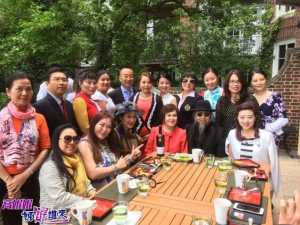 高娓娓：靳羽西在纽约家中举行广西老乡答谢会