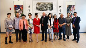 美国V视:美洲中西艺术家协会《中西艺术精品展》费城举行