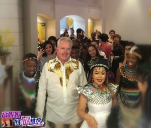 高娓娓：绽放在非洲的中国&ldquo;茉莉花&rdquo;&mdash;&mdash;南非重庆总商会会长唐红