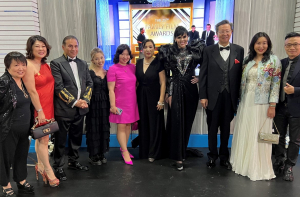 高娓娓：庆祝2022家庭电影奖在好莱坞成功开机