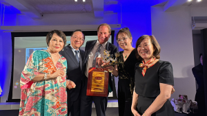 美国大文行酒业携手茅台亮相华美协进社中华美食烹饪中心开幕晚宴