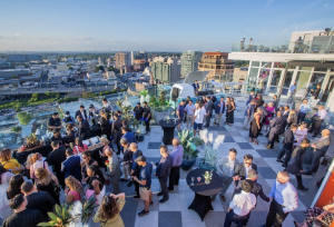 美国V视：万丽纽约法拉盛酒店及PRIME Mēt高级餐厅在纽约法拉盛中心盛大开业