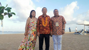 美国72Steel钢铁集团林华斌主席与夫人参加世界福清同乡联谊会在印尼盛大举行的会议