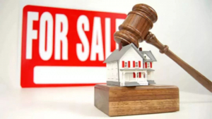 高娓娓：法院拍卖房能不能买？