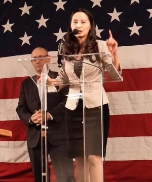 高娓娓：这个中国女人，&ldquo;征服&rdquo;川普，叱咤全美，她的传奇经历颠覆你的想象！