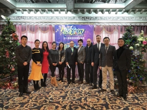 高娓娓：CCTV中央电视台"超强宝贝"美国赛区海选实况