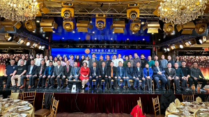 美国V视:美国福建工商总会欢迎中国水产流通与加工协会一行来访,参观鸿鹄餐饮集团和鼎盛集团