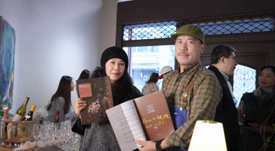 高娓娓：Bruce Zhao《纽约花艺师：爱与自由的十年回响》新书分享会在纽约曼哈顿举行【视频+图+文 综合 报道】