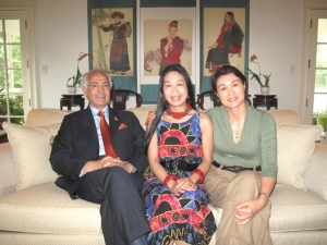 高娓娓：北京一美女老板把房子租给老外，结果成了大使夫人