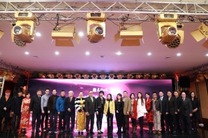 央视中美春晚于纽约召开全球发布会