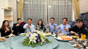 美国V视:美国浙江温州工商总会庆中秋聚餐活动温情举行,市议员黄敏仪参会