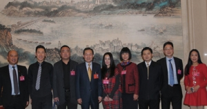 高娓娓：安徽两会期间，海外列席代表为安徽深度参与&ldquo;一带一路&rdquo;建设建言献策